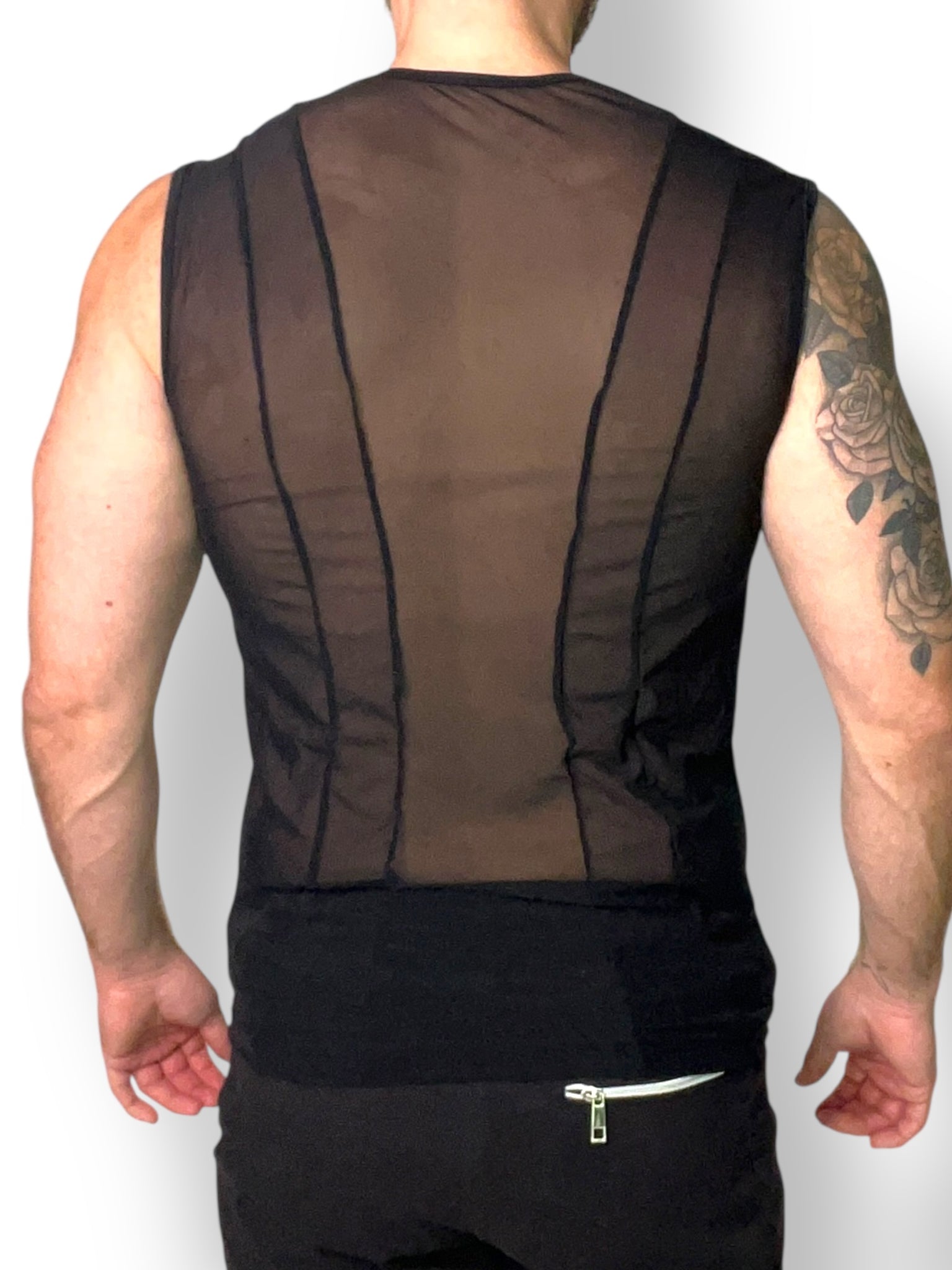 Mesh Paneled Tank